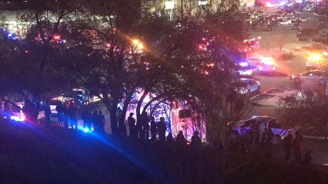 Tiroteo al interior de un supermercado en Colorado deja dos muertos