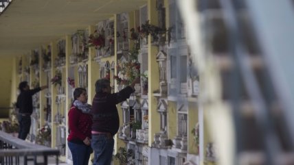  8.000 personas llegaron al Cementerio General  