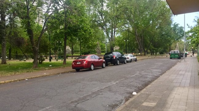 Carabineros y PDI investigan homicidio en Parque Almagro, en el centro de Santiago