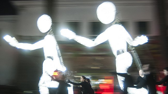 Cuentas de luz domiciliarias bajarán un 20% en los próximos años