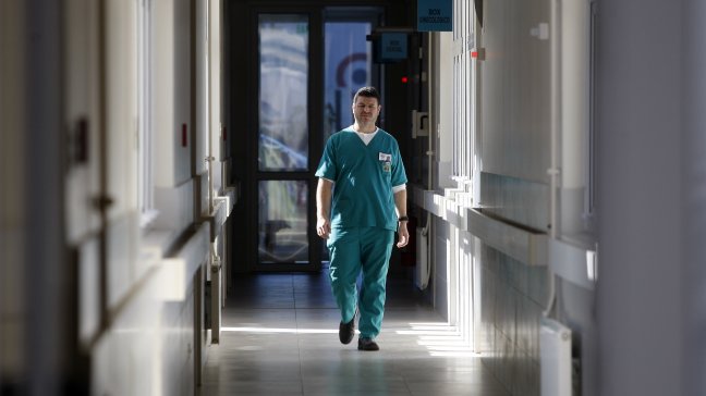 Dos funcionarios son desvinculados de hospitales por mala evaluación cada año