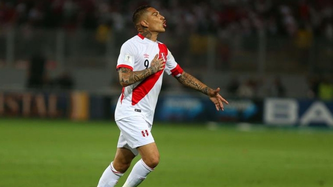 Paolo Guerrero recibió una suspensión provisional de 30 días y se perderá el repechaje