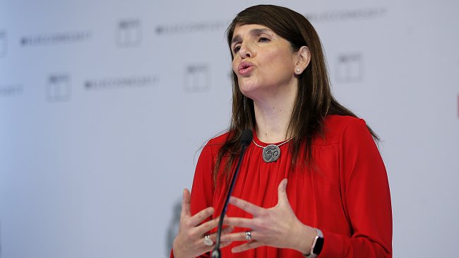 Gobierno afirma que tanto Guillier como Goic proyectan el legado de Bachelet