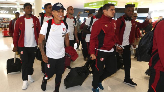 Selección peruana llegó a Nueva Zelanda para enfrentar la ida del Repechaje a Rusia 2018