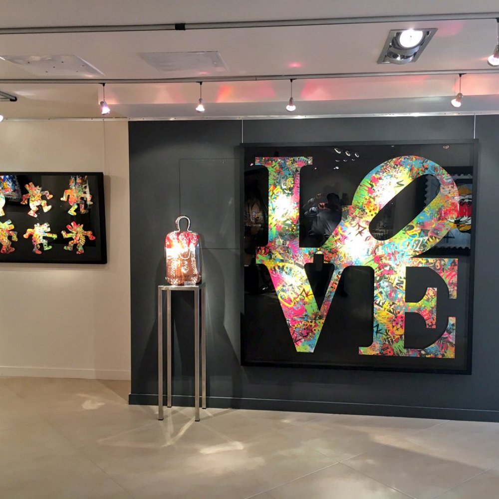 Hombre robó escultura de 300 millones de pesos con un extraño método