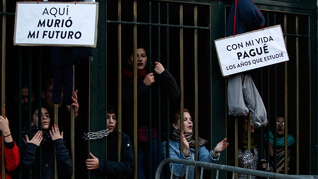 Gobierno aplazó envío del proyecto que modifica el CAE