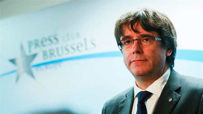 Gobierno español denunció a Puigdemont por gastos del referéndum catalán