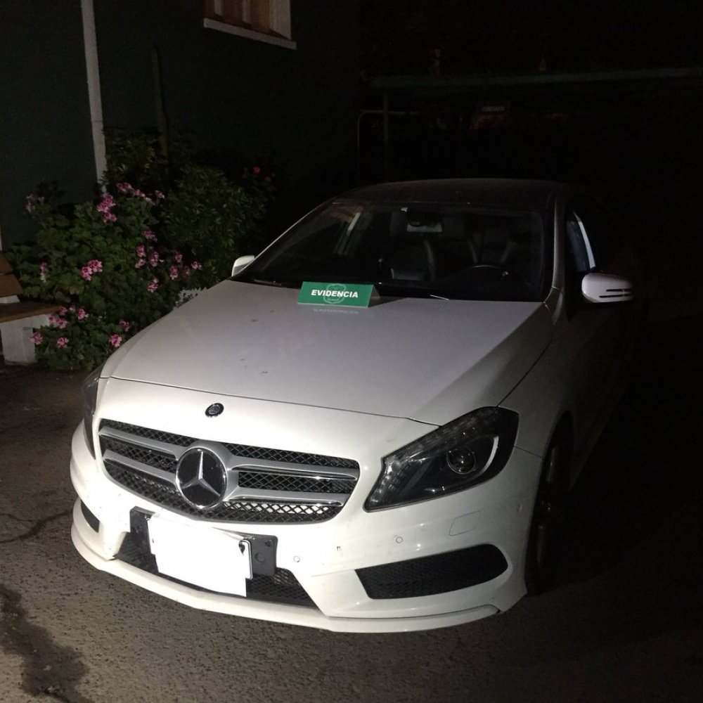 Carabineros detuvo a dos personas tras robo de vehículo en Ñuñoa