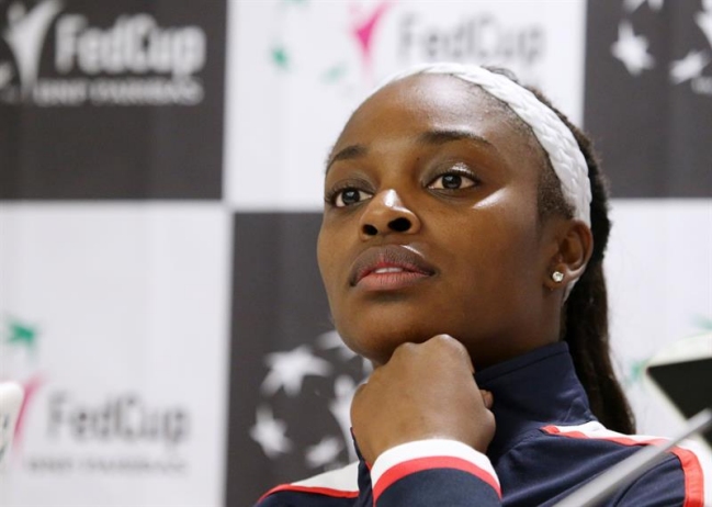 Sasnovich y Vandeweghe abrirán la final de la Copa Federación