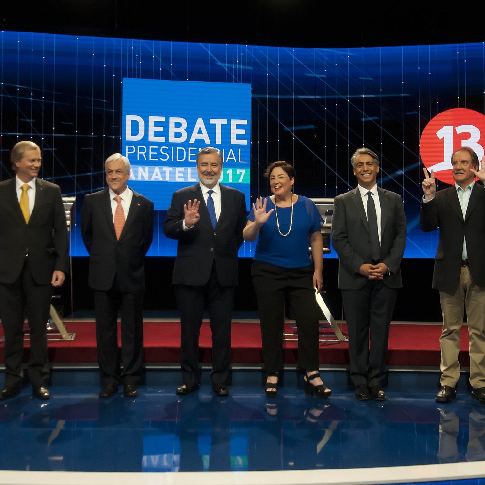 ¿Qué teléfono usan y qué series de Netflix ven los candidatos presidenciales?