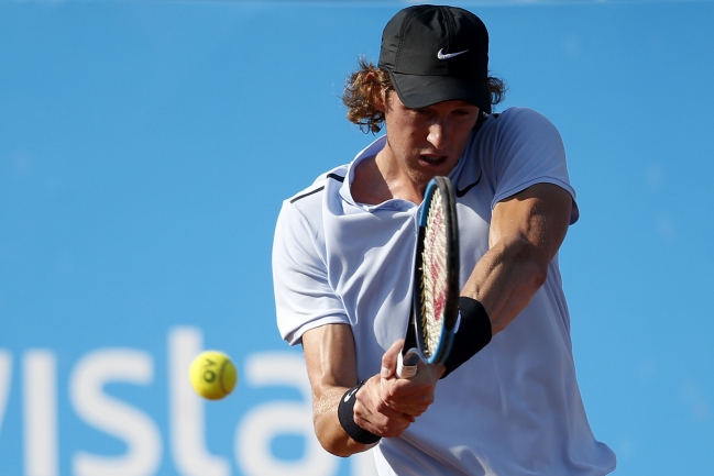 Nicolás Jarry tuvo un exitoso debut en el Challenger de Santiago