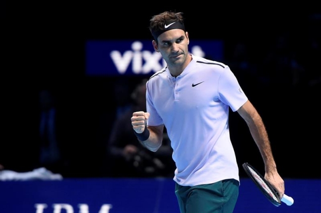 Roger Federer aseguró su paso a semifinales en el Masters de Londres