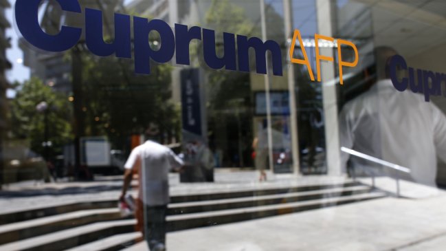 Pedro Ruminot encabeza críticas a AFP por 