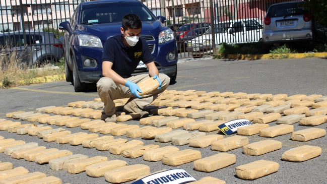 Formalizan a banda detenida en millonario decomiso de cocaína en Quillota