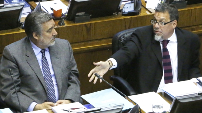 Lagos Weber criticó a Guiller por 