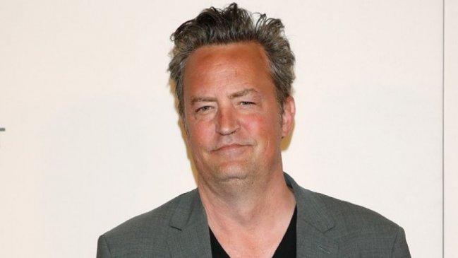 Actriz porno aseguró que Matthew Perry le pidió drogas por Instagram