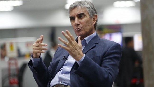 Juan Carlos Oblitas sigue disfrutando de la clasificación de Perú: Que Chile vaya a llorar a la playa