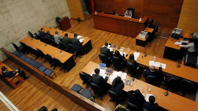 Tribunal formaliza a dos nuevos implicados por fraude en Carabineros