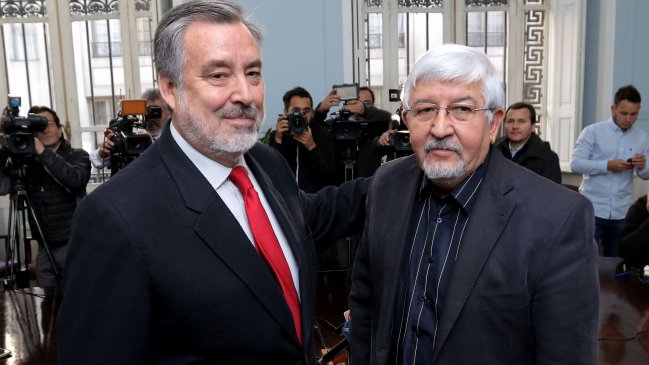 Jefe programático de Alejandro Guillier detalló proceso para condonar el CAE