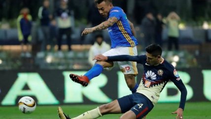   Eduardo Vargas destacó en victoria de Tigres sobre América 
