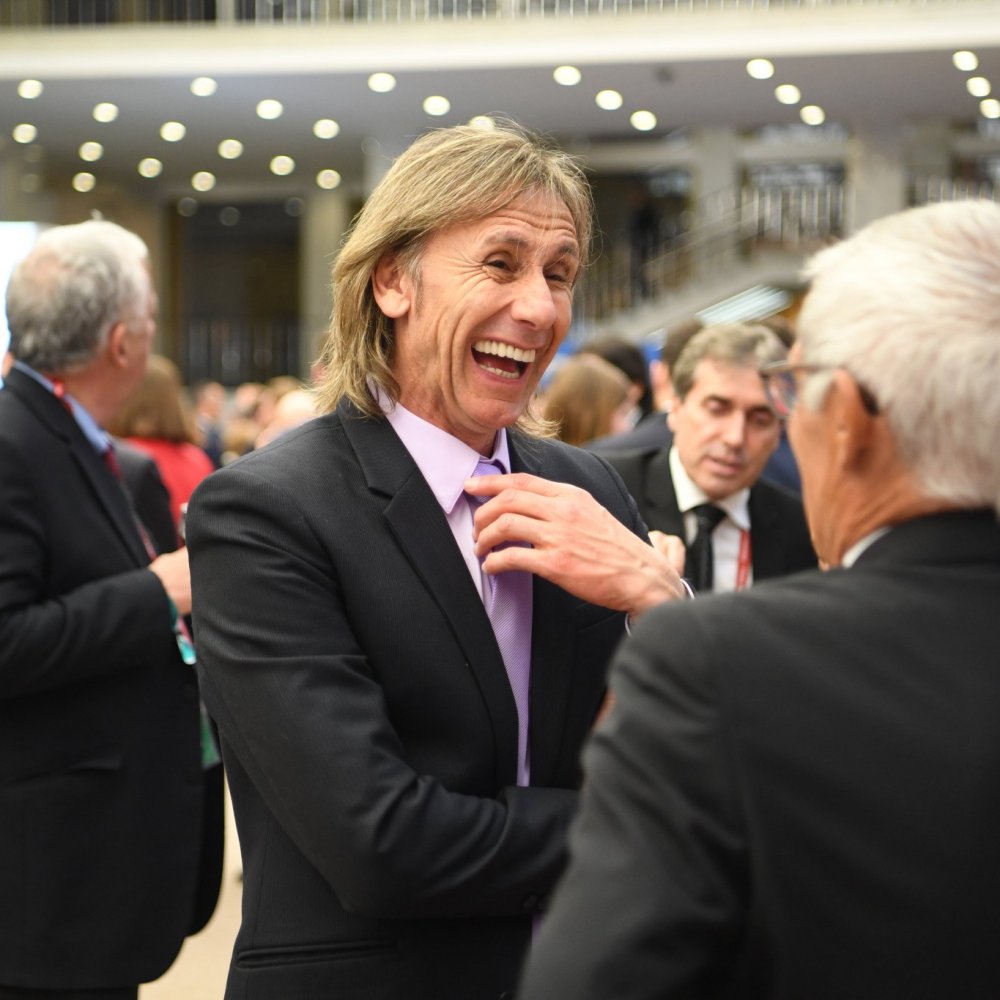 Ricardo Gareca a los hinchas peruanos: Confíen en nosotros, el grupo me gusta