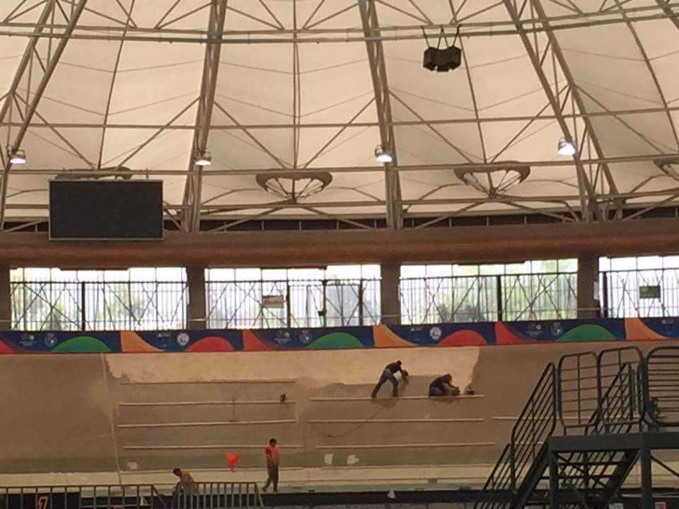 Campeón del mundo está indignado por velódromo de Peñalolén: La pista aún no está lista