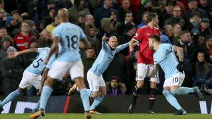 Silva y Otamendi aprovecharon los errores de Manchester United para darle el triunfo a Manchester City