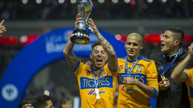 Eduardo Vargas y su título en México: Es mérito de todo el equipo