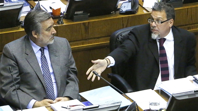 Lagos Weber: Programa de Guillier apunta al mismo norte que el Frente Amplio