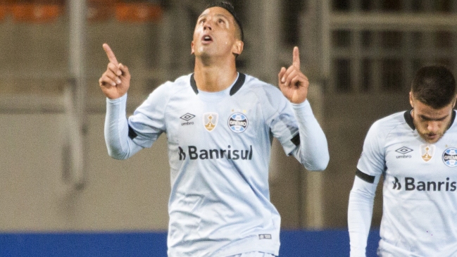 Lucas Barrios y rumores sobre Colo Colo: Solo pienso en Gremio, lo que habla la prensa no es verdad