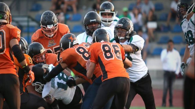 Húsares de Huechuraba y Felinos de La Florida animarán nuevamente la gran final del fútbol americano chileno