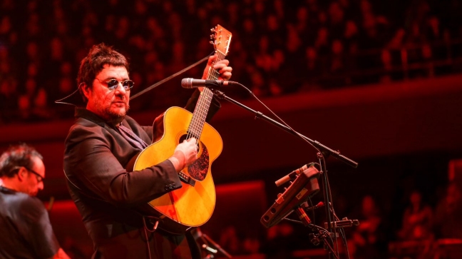 Álvaro Henríquez llevará la música de 