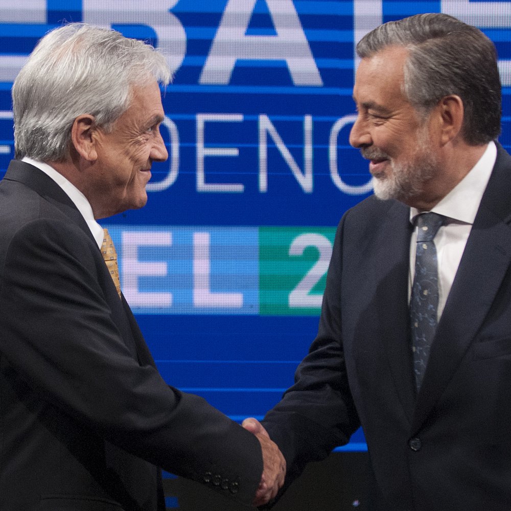 Alejandro Guillier: Piñera cometió muchos errores en las últimas semanas
