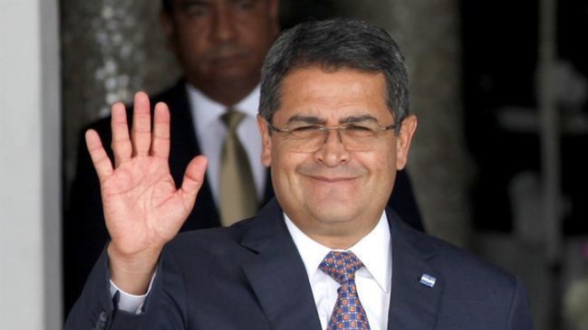 Tres semanas después de los comicios, Hernández fue declarado nuevo presidente de Honduras