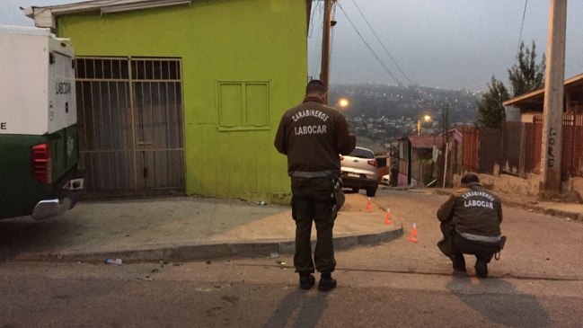 Carabineros fue baleado en el rostro en Viña del Mar