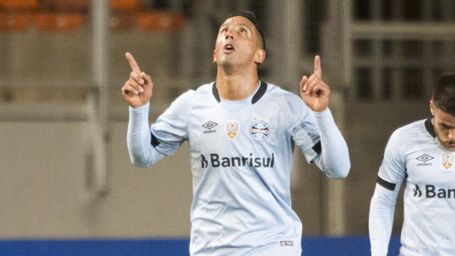 Representante de Lucas Barrios: Él ama a Colo Colo y eso no se olvida