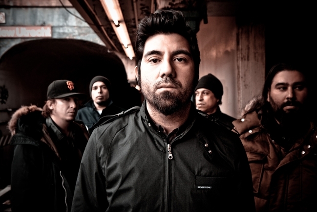 Deftones agota segundo concierto y alista un tercero en Chile