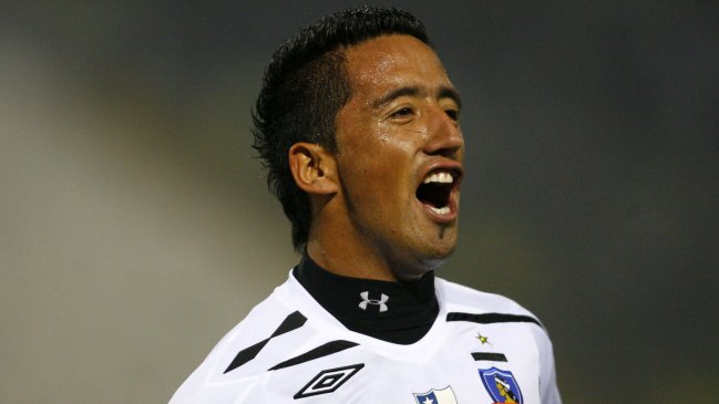 Colo Colo comienza a encaminar las negociaciones para el retorno de Lucas Barrios