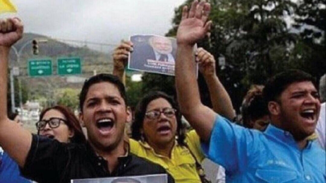 Venezuela: Dos militantes de partido opositor de Capriles fueron liberados