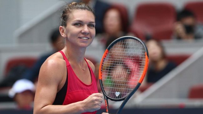 Simona Halep se quedó con la victoria en el torneo de exhibición de Hua Hin en Tailandia