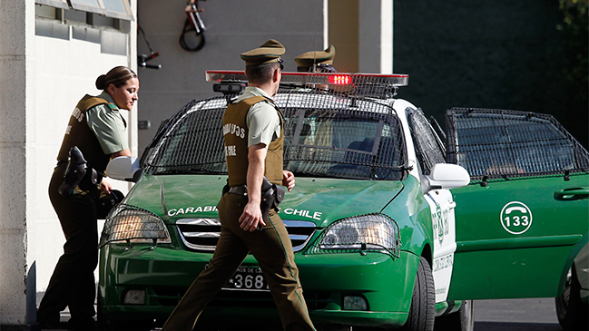 Carabinero murió al caer accidentalmente desde el piso 11 de un edificio en Maipú