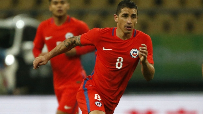 Carlos Carmona está a una firma de convertirse en refuerzo de Colo Colo