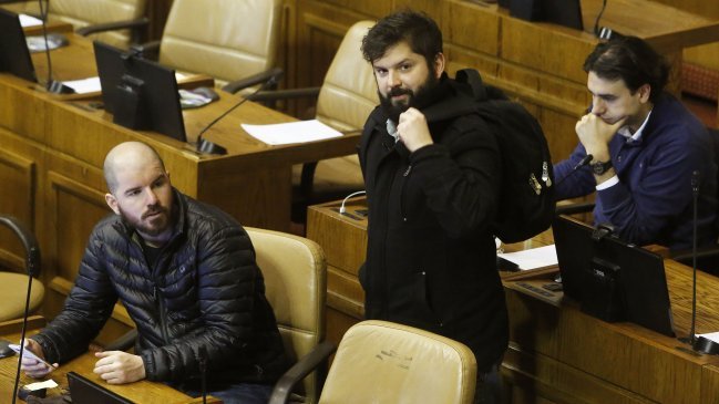 Diputado UDI: El Frente Amplio quiere presidir la Cámara para 