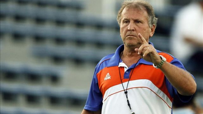 Zico, ídolo de Flamengo, mostró preocupación por posible partida de Rueda a Chile