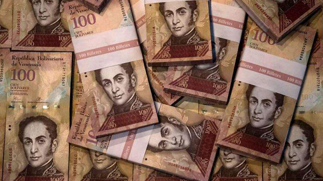 Venezuela rompe récords negativos y cierra 2017 con una inflación acumulada del 2.700 por ciento