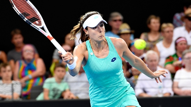 Alize Cornet se vio favorecida del retiro de Caroline Garcia en la primera ronda del WTA de Brisbane