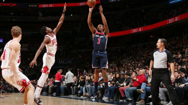 Beal y Wall lideraron remontada de los Wizards para consolidar el liderato
