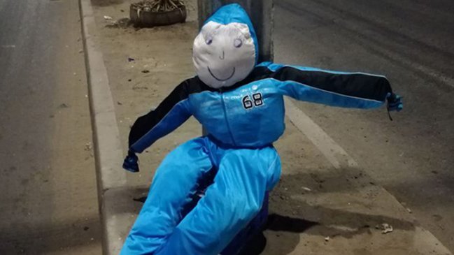 Mujer denunció robo de muñeco de Año Nuevo y ladrones se disculparon por Instagram