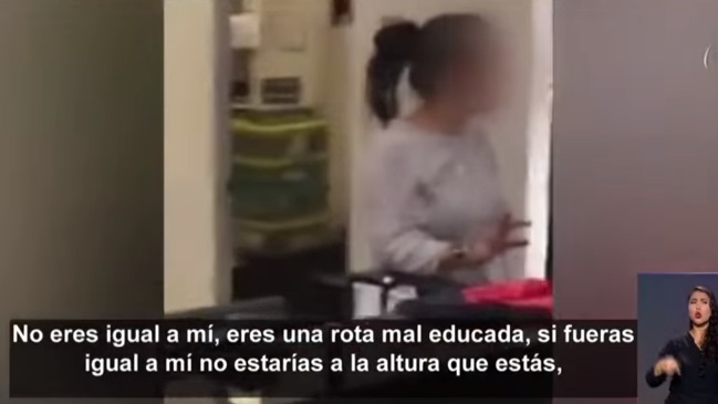 Mujer insultó y humilló a vendedora en centro comercial