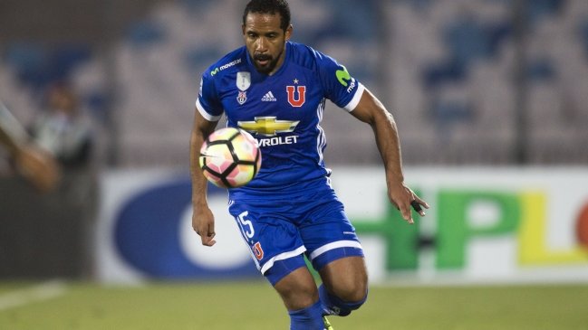 Independiente pide a la U bajar la cláusula de Beausejour